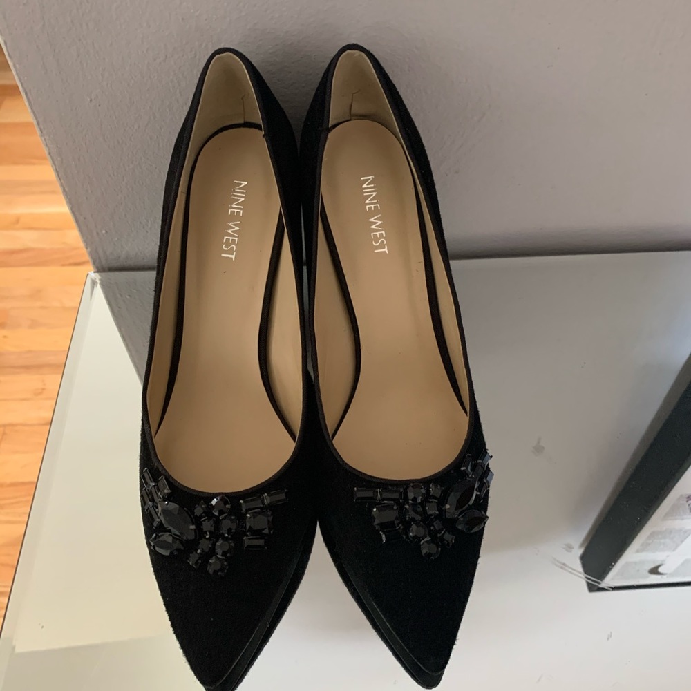 Black cocktail pumps *nearly new*